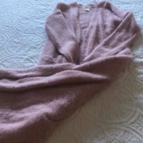 JESSICA SIMPSON - Picture 2 of 2